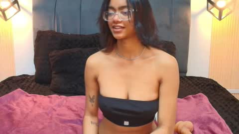 Snapshot of alice_simmons chatting on 11-29-25, 12:08 alice_simmons online show from 11-29-25, 12:08