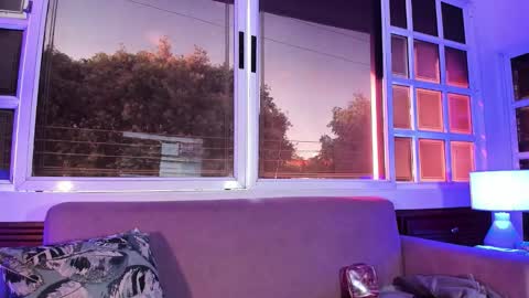 Snapshot of alice_simpson1 chatting on 10-09-25, 11:52 alice_simpson1 online show from 10-09-25, 11:52