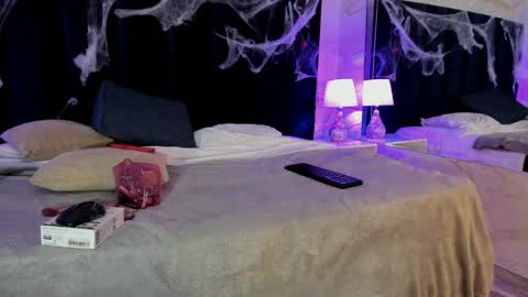 Snapshot of alice_simpson1 chatting on 10-21-25, 11:55 alice_simpson1 online show from 10-21-25, 11:55