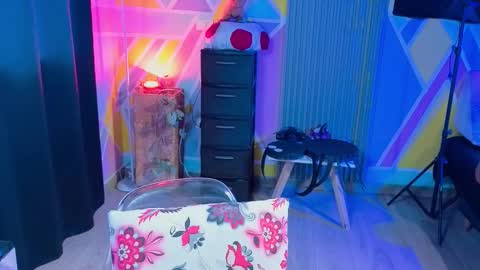 Alice online show from 10-20-25, 10:10