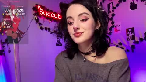alice_succubus online show from 10-18-25, 07:25