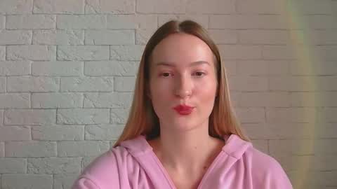 Snapshot of alice_sweet_01 chatting on 12-15-25, 11:14 Alice online show from 12-15-25, 11:14