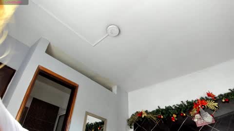 Alice thompsonx online show from 12-28-24, 12:03