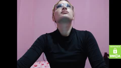 Snapshot of alice_trinity chatting on 09-24-25, 07:06 Alice online show from 09-24-25, 07:06