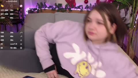 Alice  online show from 01-12-25, 03:57