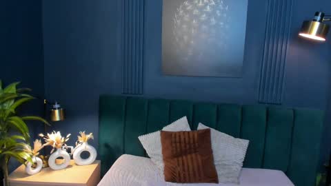 Alice and Asia online show from 09-09-25, 03:06