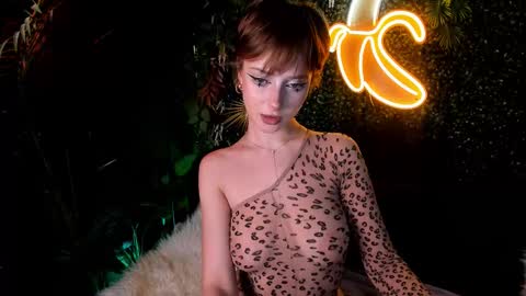 Your sweet Alice INST alicebellies online show from 12-04-25, 05:39