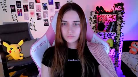Snapshot of alicecharmy chatting on 12-11-24, 02:00 alicecharmy online show from 12-11-24, 02:00