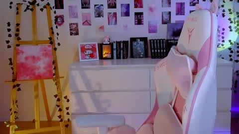 Snapshot of alicecharmy chatting on 01-23-25, 11:37 alicecharmy online show from 01-23-25, 11:37