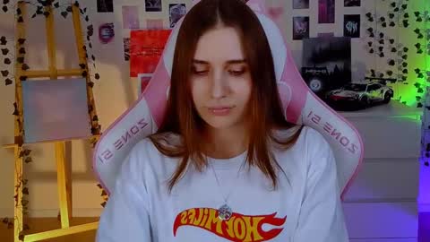Snapshot of alicecharmy chatting on 02-19-25, 04:55 alicecharmy online show from 02-19-25, 04:55