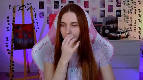 Snapshot of alicecharmy chatting on 03-08-25, 11:58 alicecharmy online show from 03-08-25, 11:58
