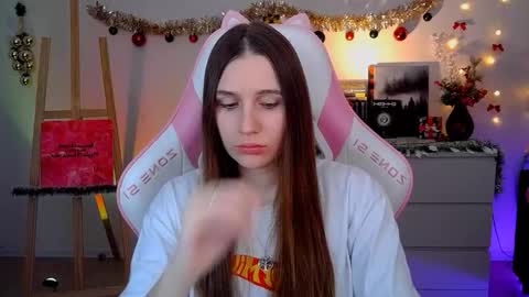 alicecharmy online show from 12-21-25, 10:44