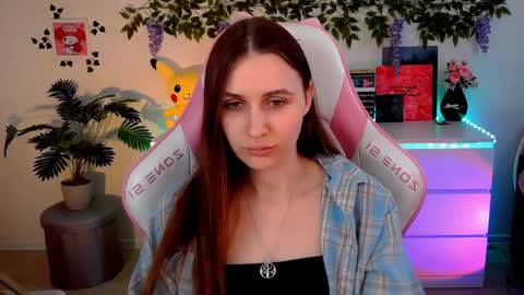 alicecharmy online show from 04-12-26, 02:22