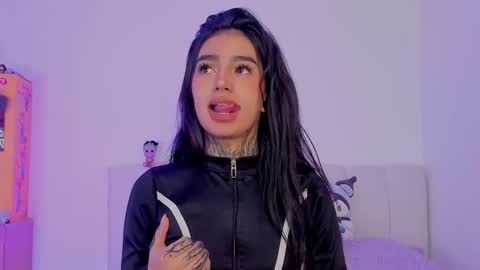 Alice  online show from 10-14-25, 07:14