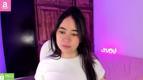 Aliceee  ..   97YP9VWGZHrefnav wishlist lists 1 online show from 02-22-26, 05:11