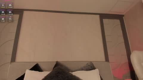 Snapshot of alicee_clark_ chatting on 05-12-26, 12:46 alicee_clark_ online show from 05-12-26, 12:46
