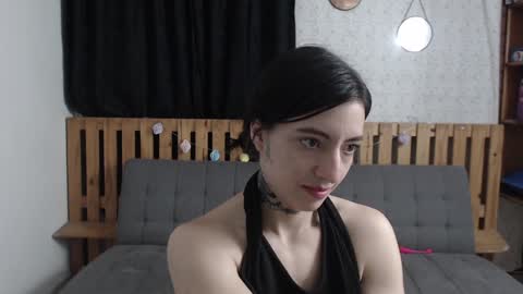 alicee_logan_ online show from 12-24-24, 02:32