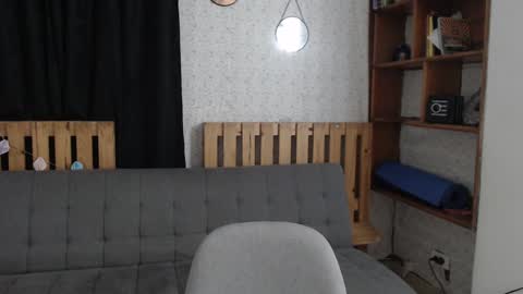 alicee_logan_ online show from 01-14-25, 02:50