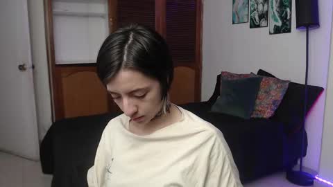 alicee_logan_ online show from 11-08-25, 02:34
