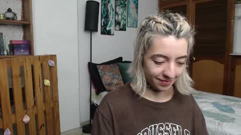 alicee_logan_ online show from 04-02-26, 01:58