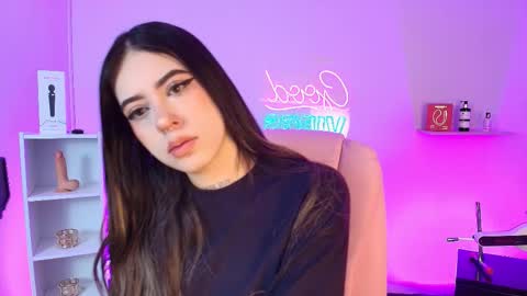 Alice online show from 10-22-25, 12:27