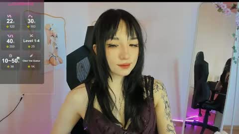 Alice online show from 04-25-26, 02:14