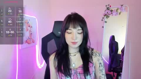 Alice online show from 06-12-26, 03:38