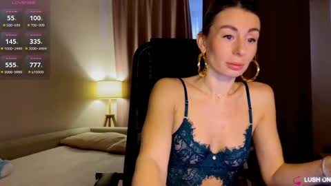 Daniella online show from 04-16-26, 01:06