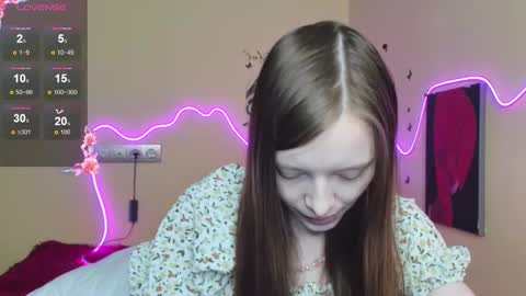 Alie online show from 10-26-25, 03:12