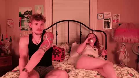 Snapshot of aliceinaceland chatting on 09-09-25, 05:29 AliceInAceland online show from 09-09-25, 05:29