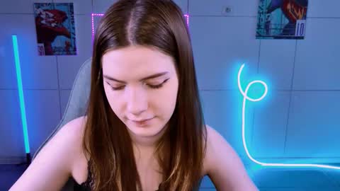 Alice online show from 09-18-25, 05:20