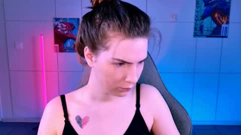 Alice online show from 11-15-25, 05:16