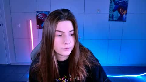 Alice online show from 11-16-25, 05:02