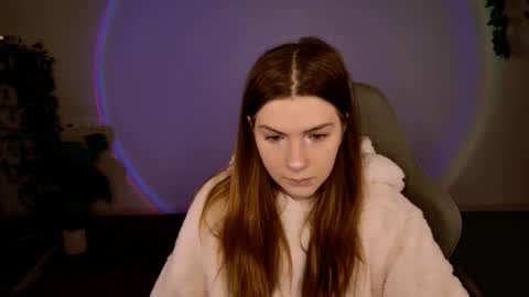 Alice online show from 12-21-25, 05:03