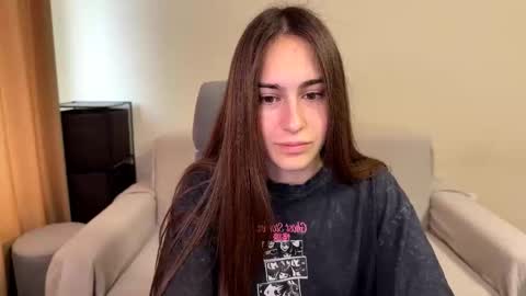 alicekollt online show from 11-17-25, 08:20