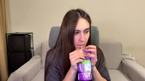 alicekollt online show from 04-12-26, 08:36