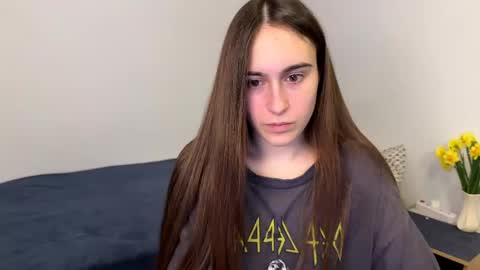 alicekollt online show from 04-28-26, 02:27