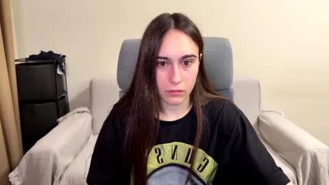 alicekollt online show from 06-11-26, 08:51