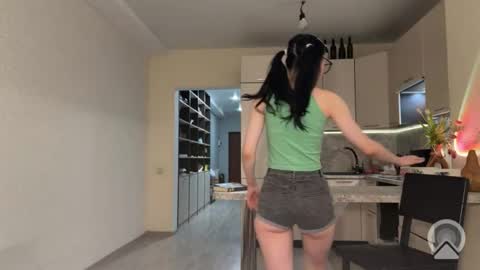 alicelanei online show from 03-13-26, 04:46