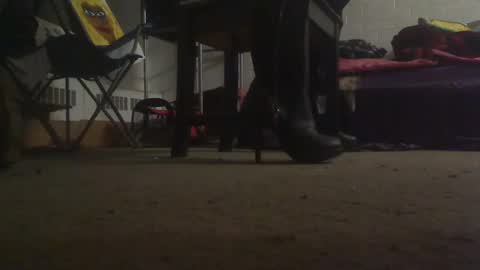 aliceleemcgee online show from 01-01-25, 01:15