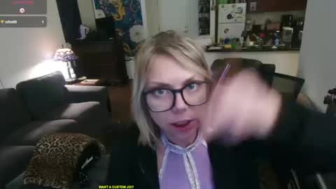 Alice Liddell online show from 09-11-25, 11:27