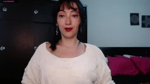 alicelove75 online show from 05-13-26, 09:44