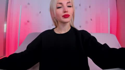 Snapshot of alicemonro chatting on 04-24-26, 01:30 alicemonro online show from 04-24-26, 01:30