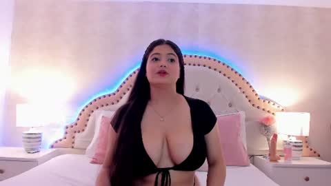 Alice Morelli  online show from 07-25-26, 01:04