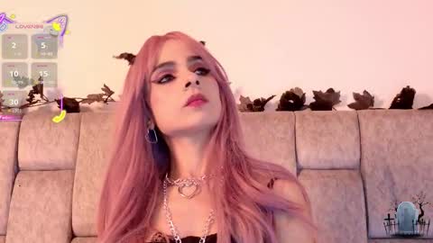 Snapshot of alicenoir_ chatting on 02-07-26, 11:19 alicenoir_ online show from 02-07-26, 11:19