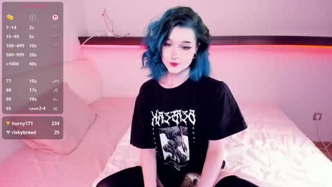 Snapshot of alicentity chatting on 09-17-25, 05:09 Alice online show from 09-17-25, 05:09