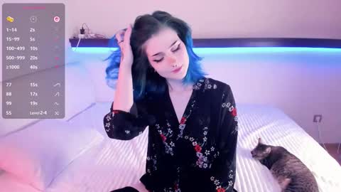 Snapshot of alicentity chatting on 10-17-25, 05:21 Alice online show from 10-17-25, 05:21