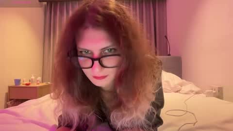 AlicePinkhead online show from 04-09-26, 08:09