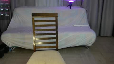 Snapshot of alicerabdit chatting on 12-10-24, 08:05 Alice online show from 12-10-24, 08:05