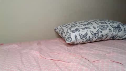 Snapshot of alicerabdit chatting on 10-02-25, 05:53 Alice online show from 10-02-25, 05:53